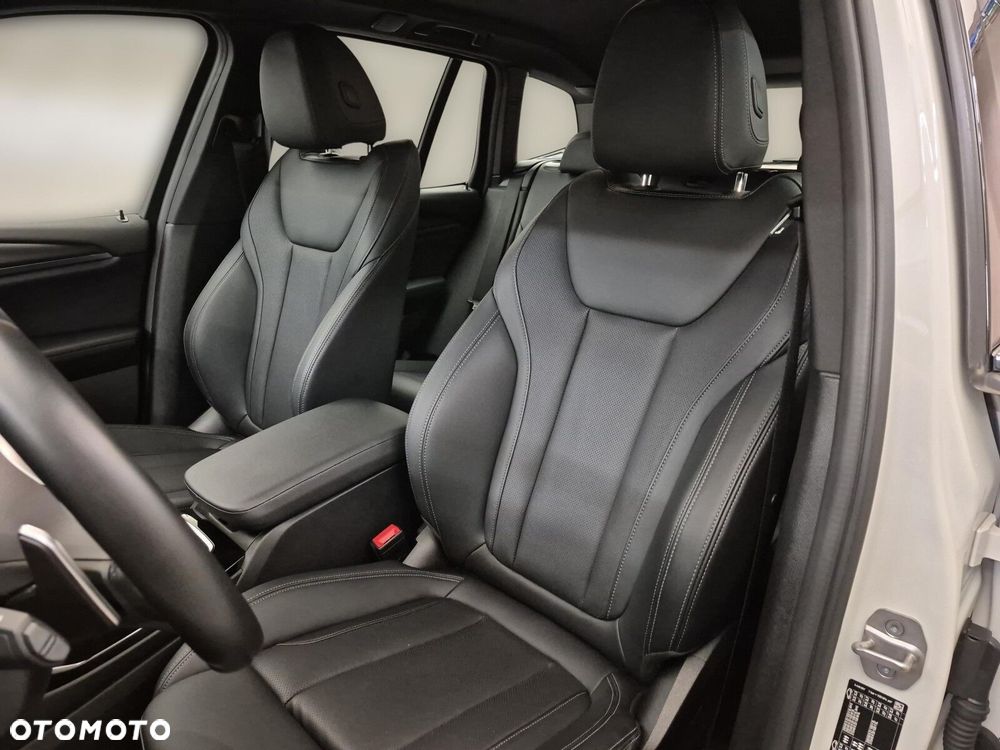 BMW X3 - 27