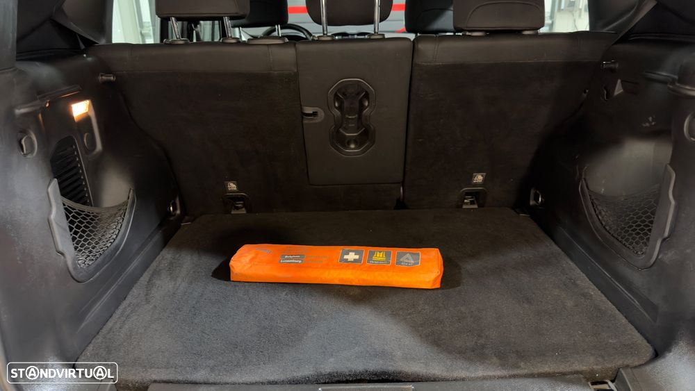 Jeep Renegade 1.0 T-GDI Limited - 36