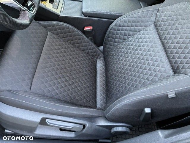 Skoda Superb 1.5 TSI Ambition DSG - 35