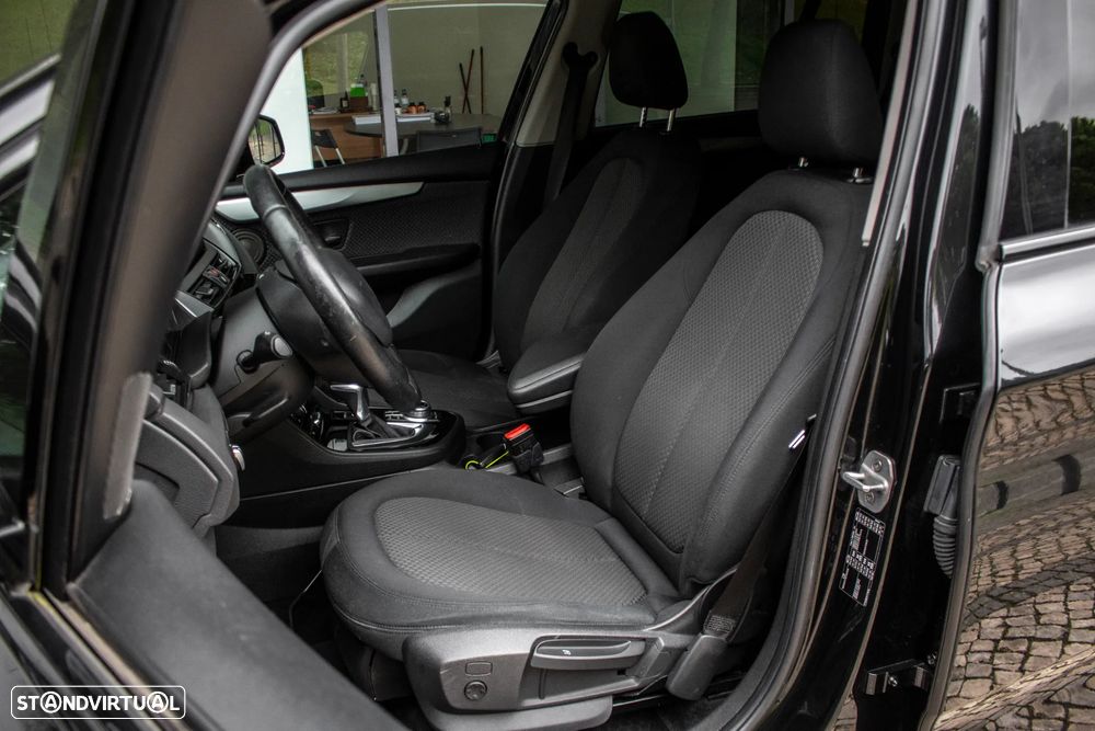 BMW 216 Gran Tourer d Aut. Advantage - 29