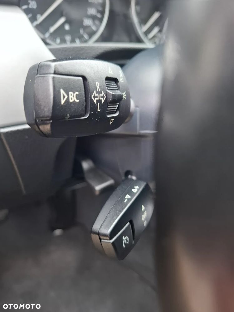 BMW Seria 3 - 23
