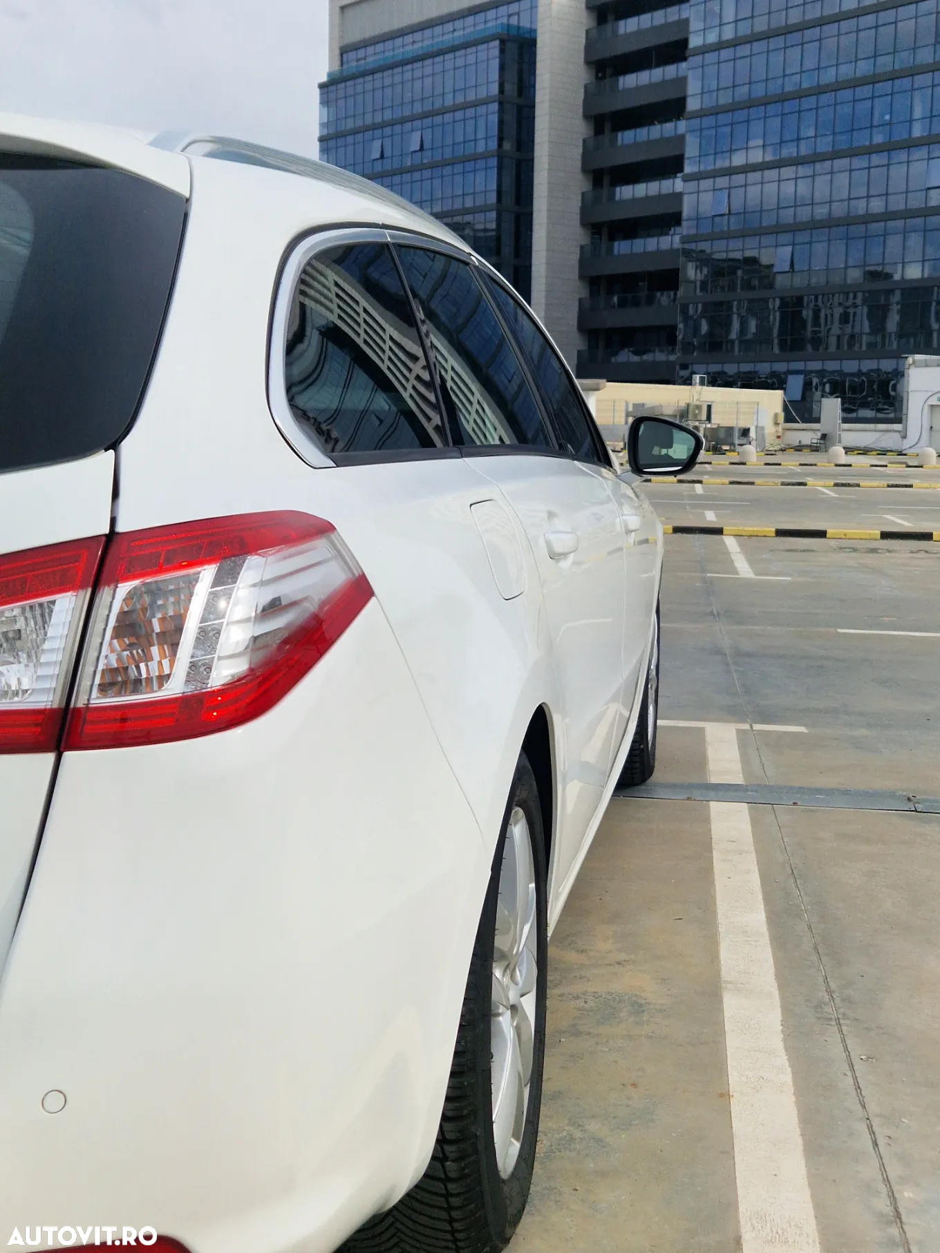 Peugeot 508 2.0 HDI FAP BVA Active Aut. - 9