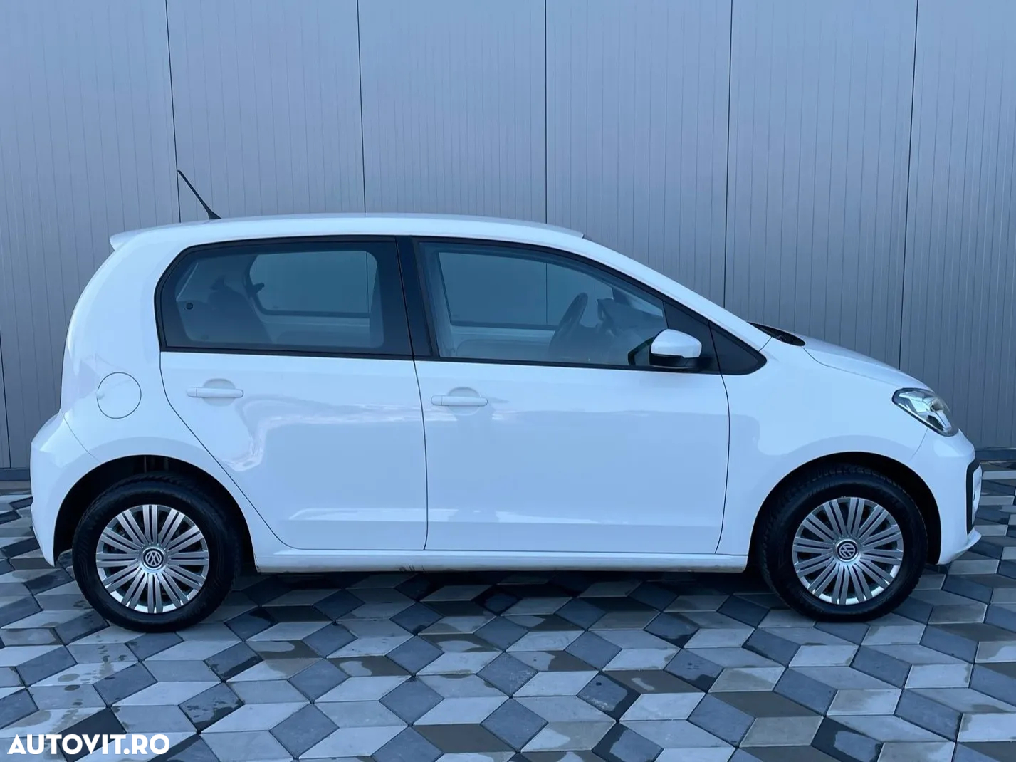 Volkswagen up! white style - 7