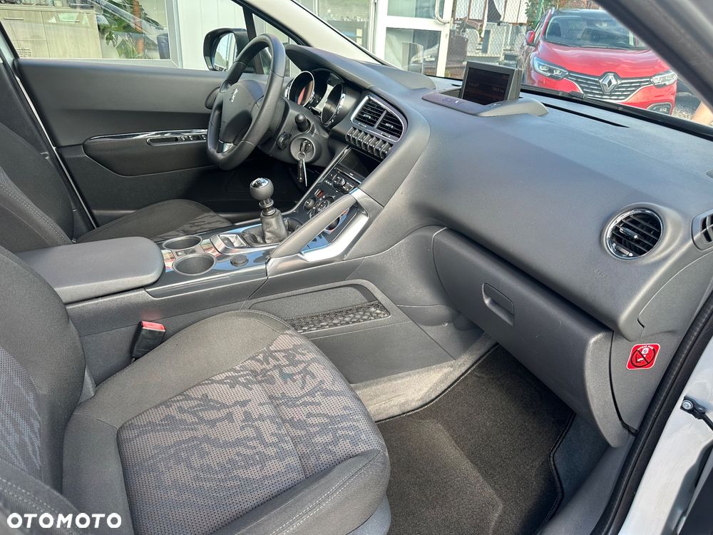 Peugeot 3008 - 10