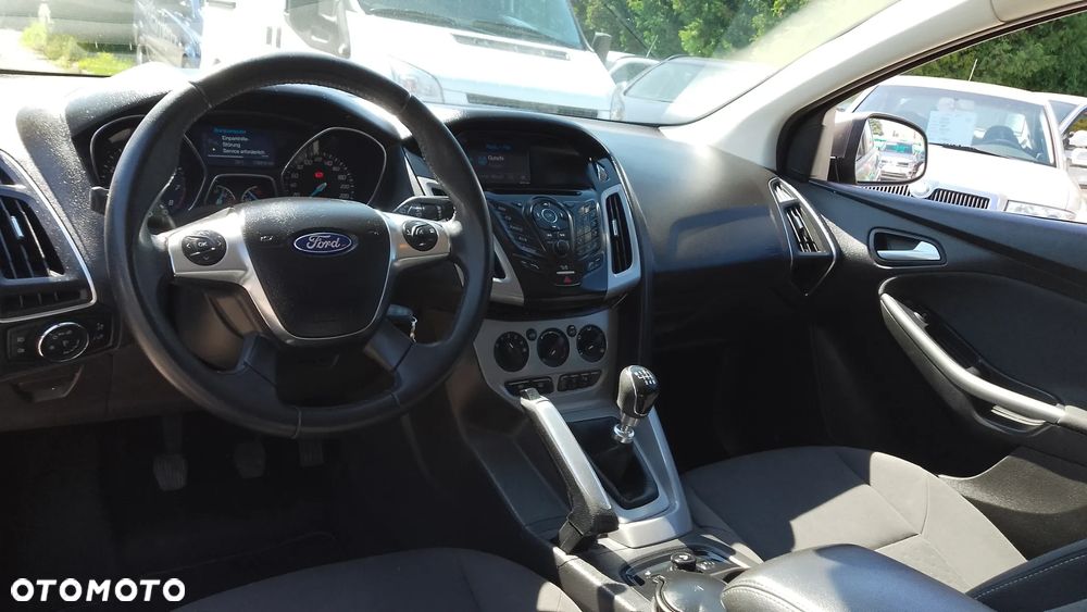 Ford Focus 1.0 EcoBoost Trend Sport - 10