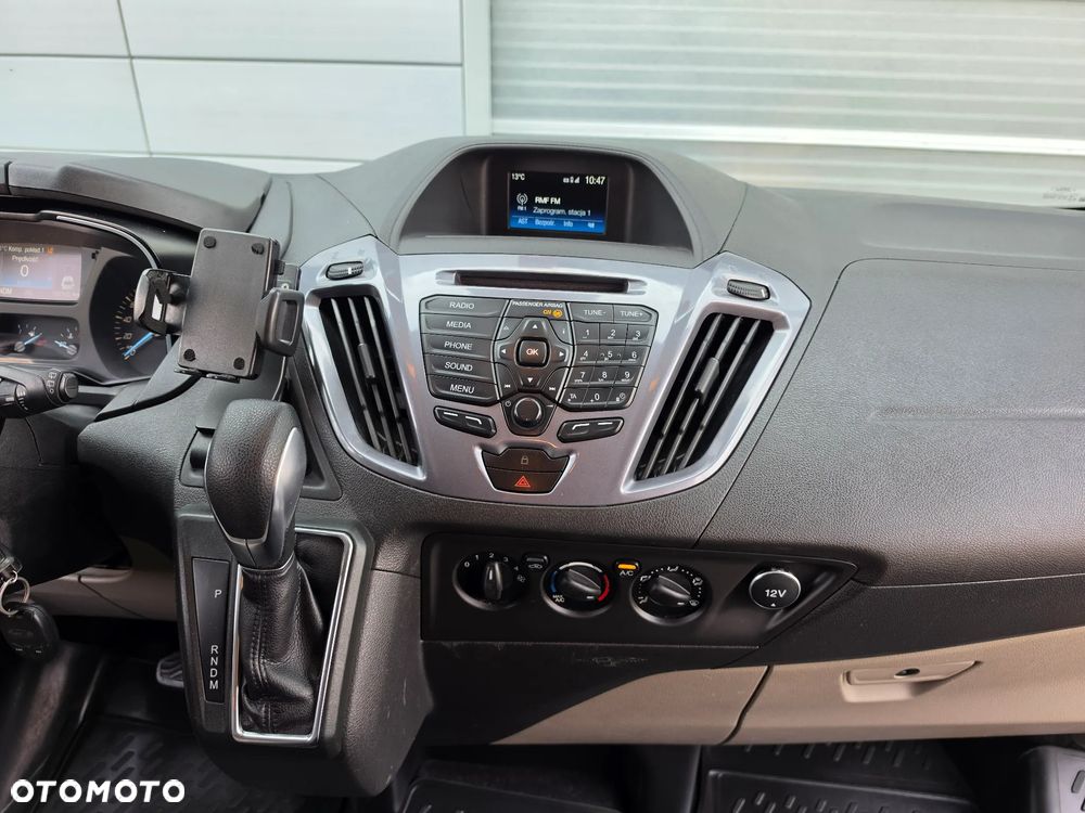 Ford Tourneo Custom 2.0 EcoBlue L1 Titanium SelectShift - 24