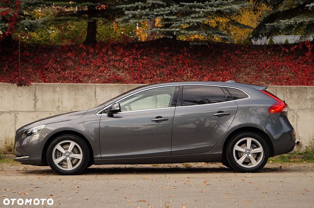Volvo V40 D3 Summum - 12