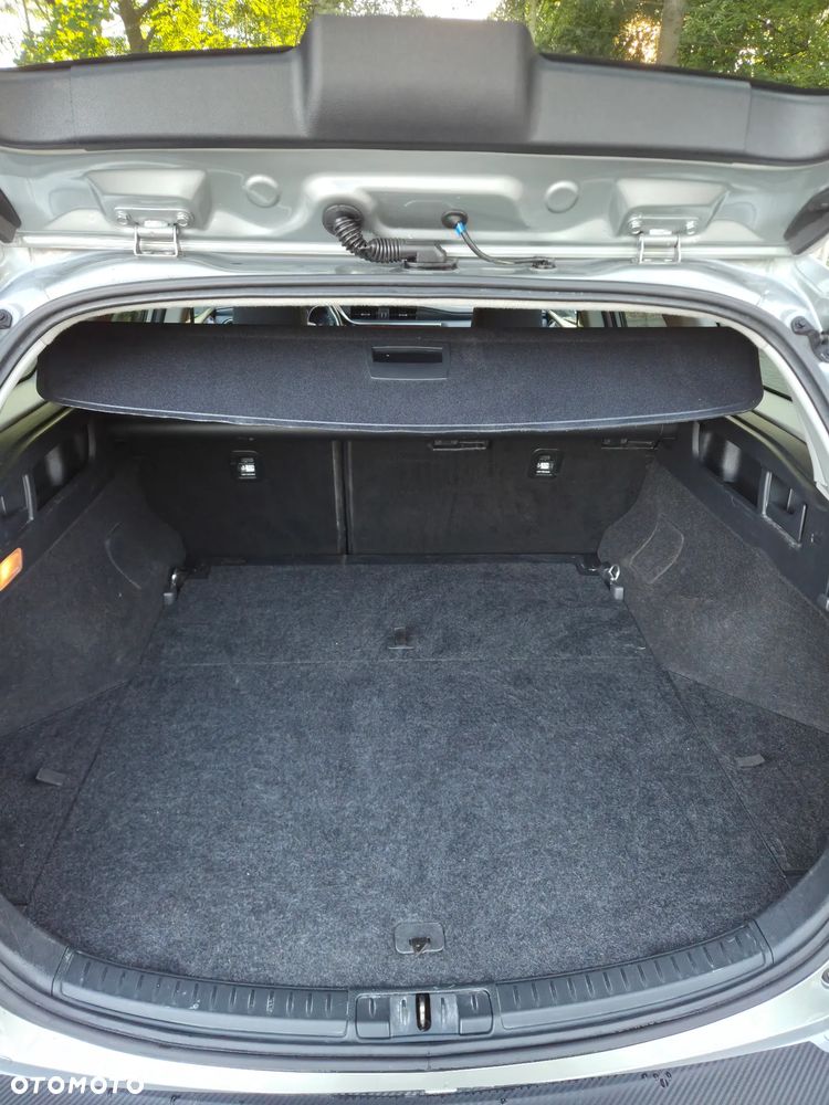 Toyota Auris 1.6 D-4D Edition-S - 14