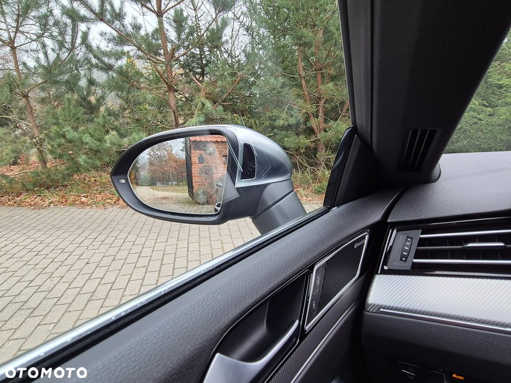 Volkswagen Arteon 2.0 TSI 4Motion DSG R-Line - 39