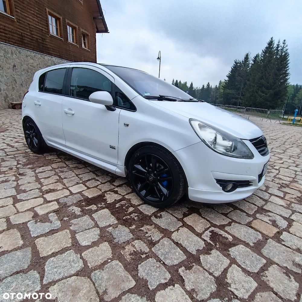 Opel Corsa 1.4 16V Sport - 9