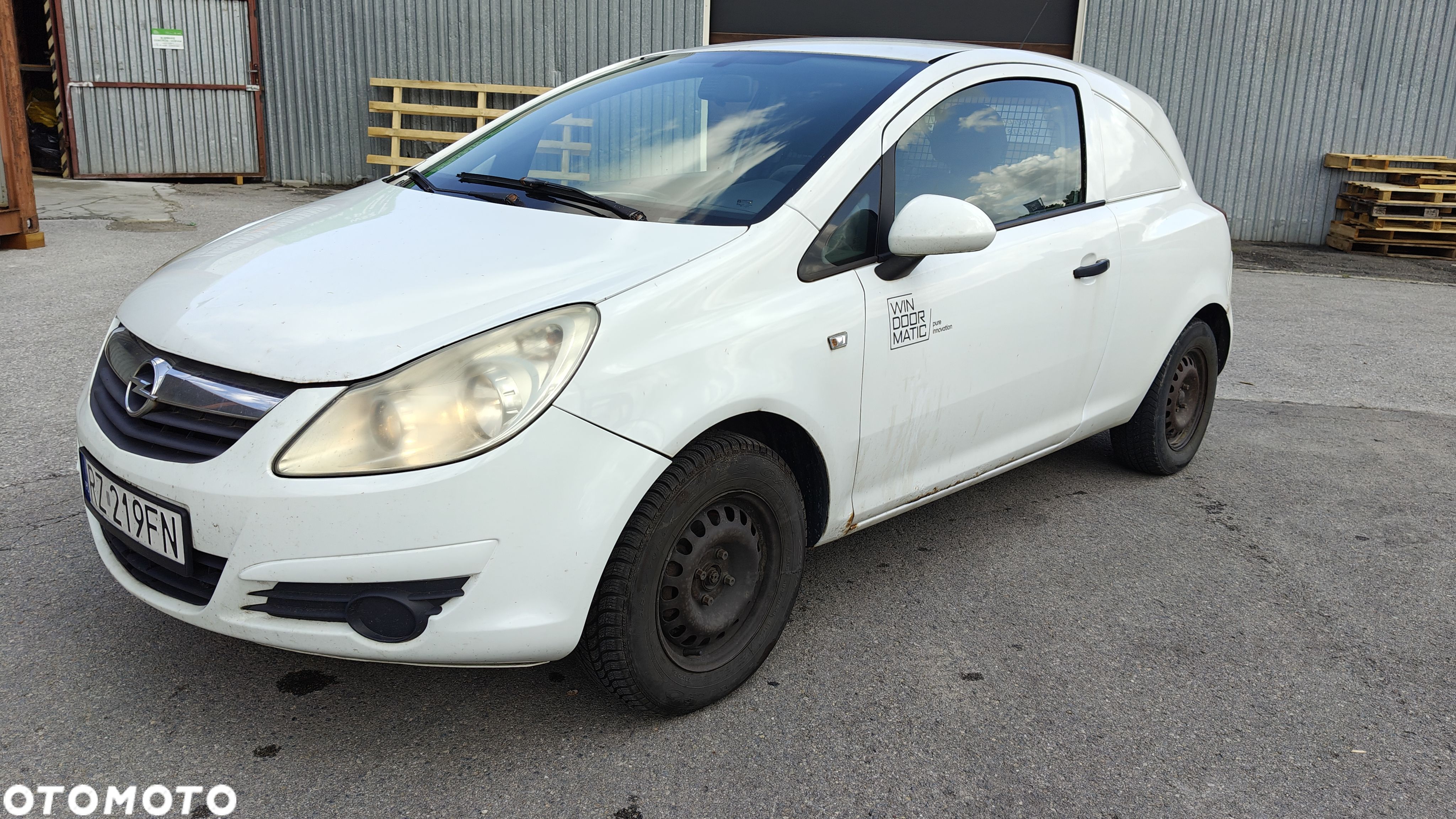 Opel Corsa - 1
