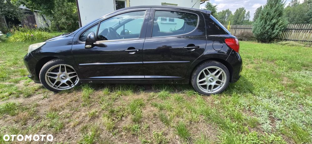 Peugeot 207 - 2