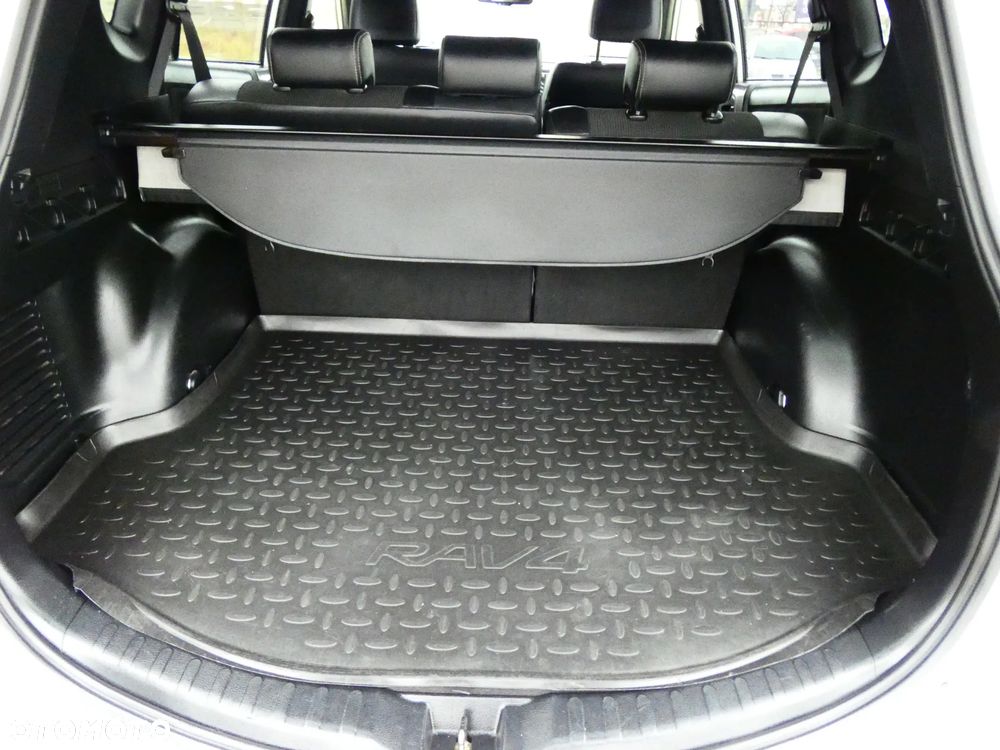 Toyota RAV4 2.0 D-4D 4x2 Start-Stop Edition S+ - 13