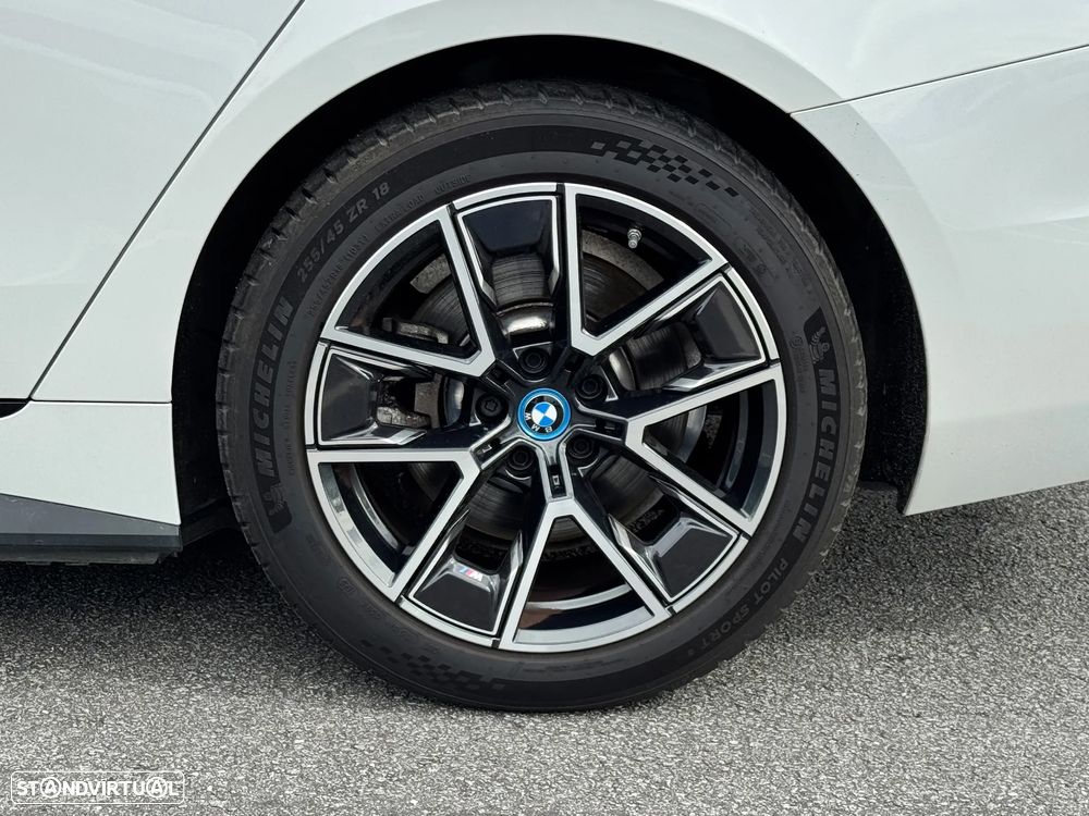 BMW i4 eDrive40 Gran Coupe M Sport - 18