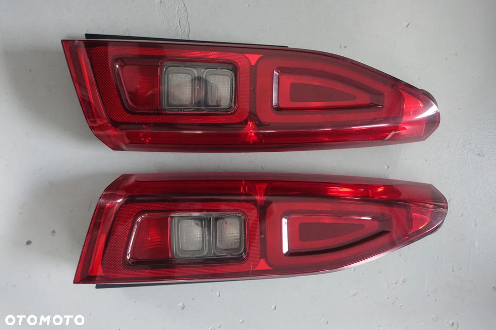 LAMPA TYLNA LEWY PRAWY TYŁ BERLINGO IV COMBO E