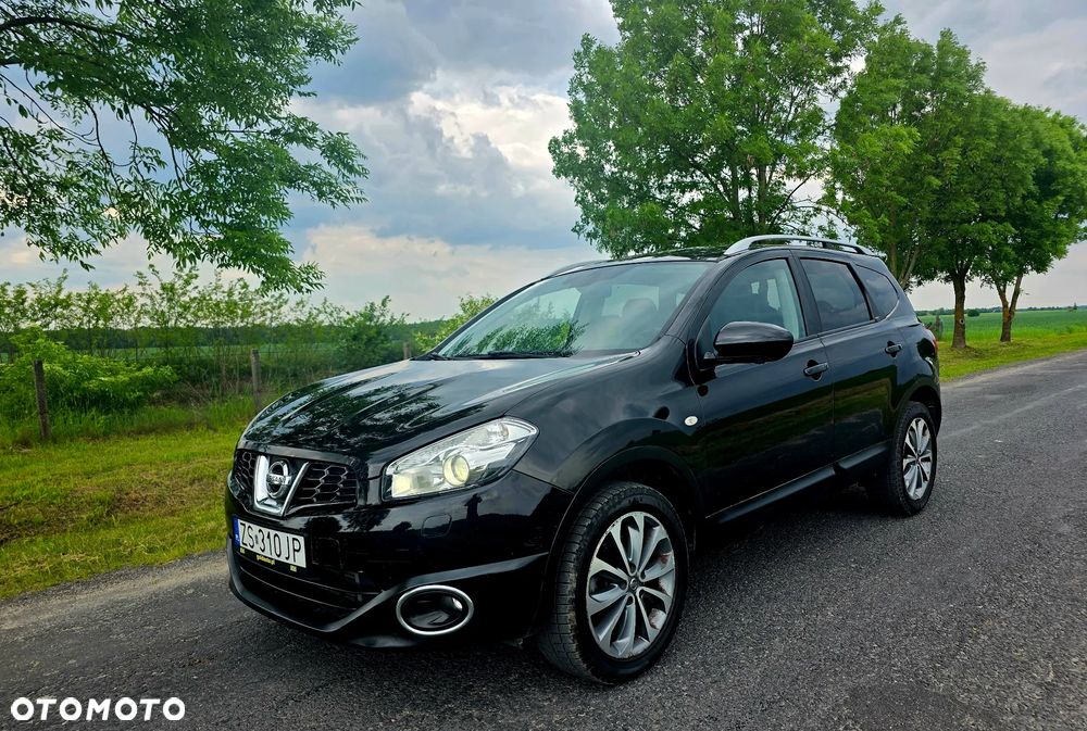 Nissan Qashqai+2 - 1