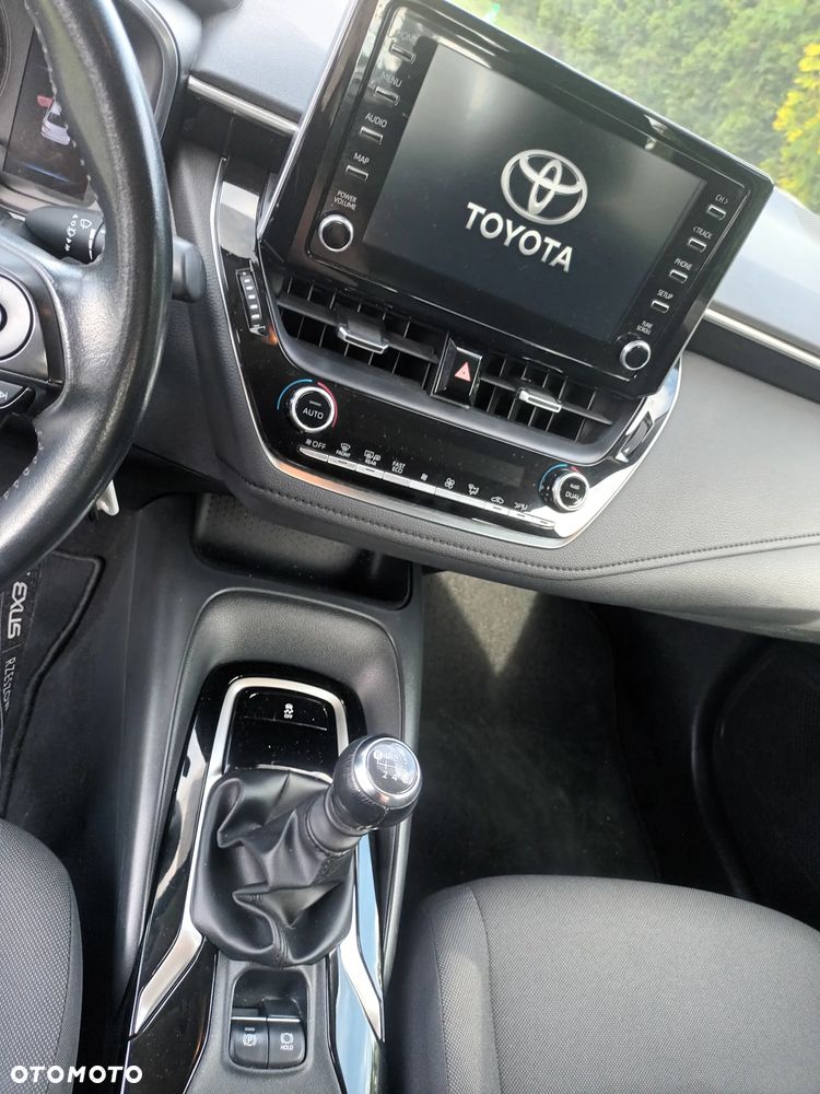 Toyota Corolla 1.5 Comfort - 9