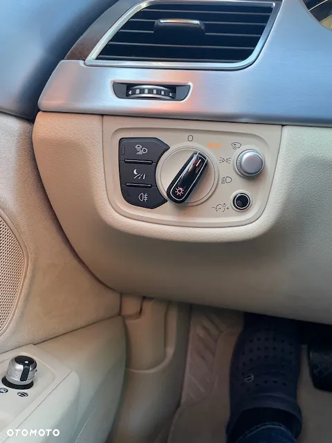 Audi A8 3.0 TDI L Quattro - 12