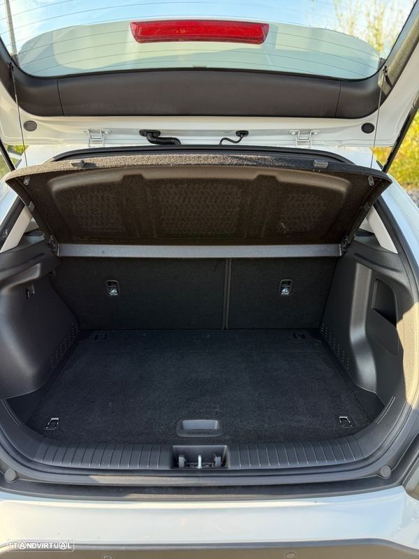 Hyundai Kauai 1.0 T-GDi Premium Tec.Preto - 22