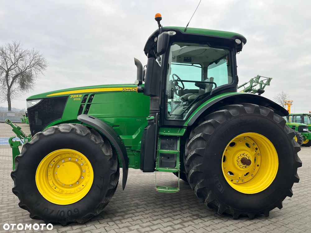 John Deere 7215 R - 5