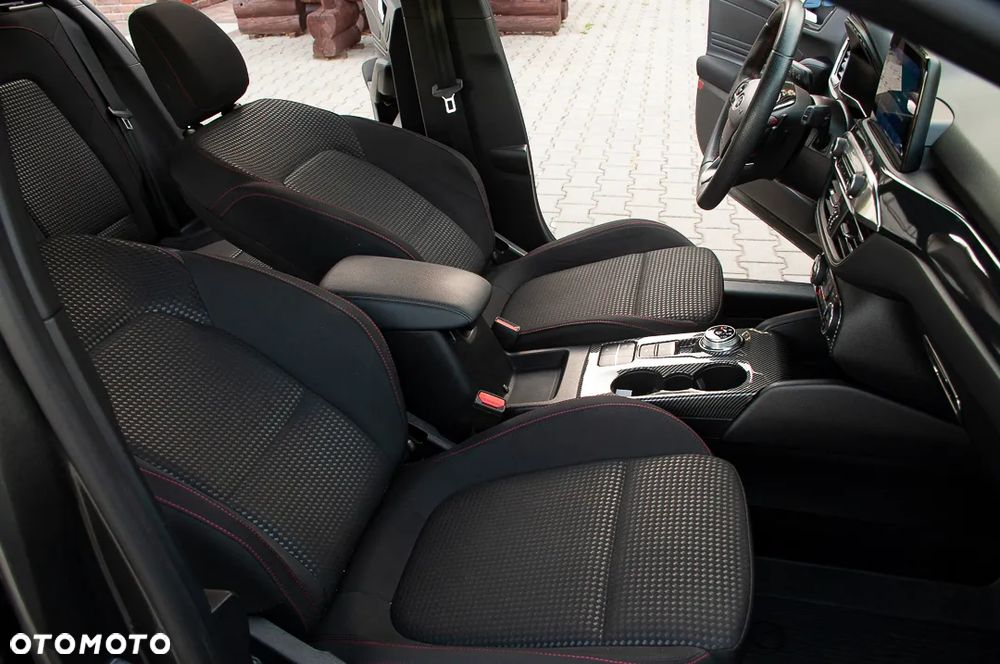 Ford Focus 1.5 EcoBoost STart-Stopp-System ST-LINE - 22
