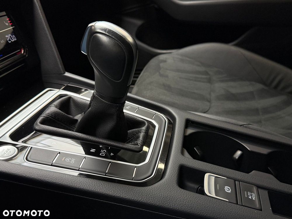 Volkswagen Arteon 2.0 TSI Elegance DSG - 26