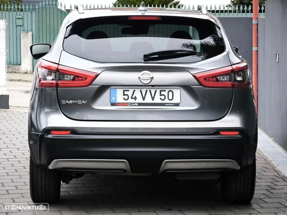 Nissan Qashqai 1.5 dCi N-Connecta J18 - 12