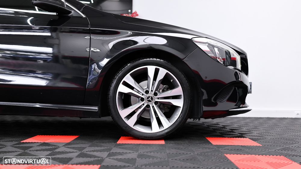 Mercedes-Benz CLA 200 d Shooting Brake Urban Aut. - 9