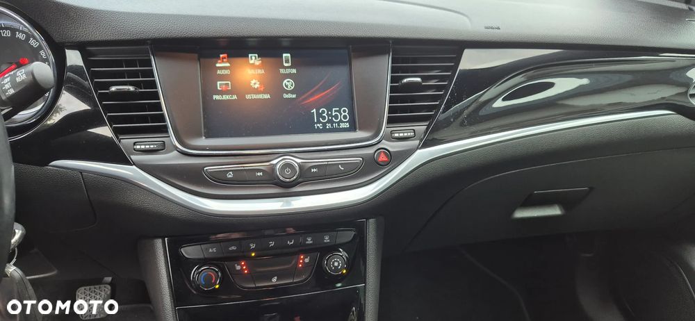 Opel Astra 1.6 CDTI DPF ecoFLEX TourerStart/Stop Exklusiv - 36