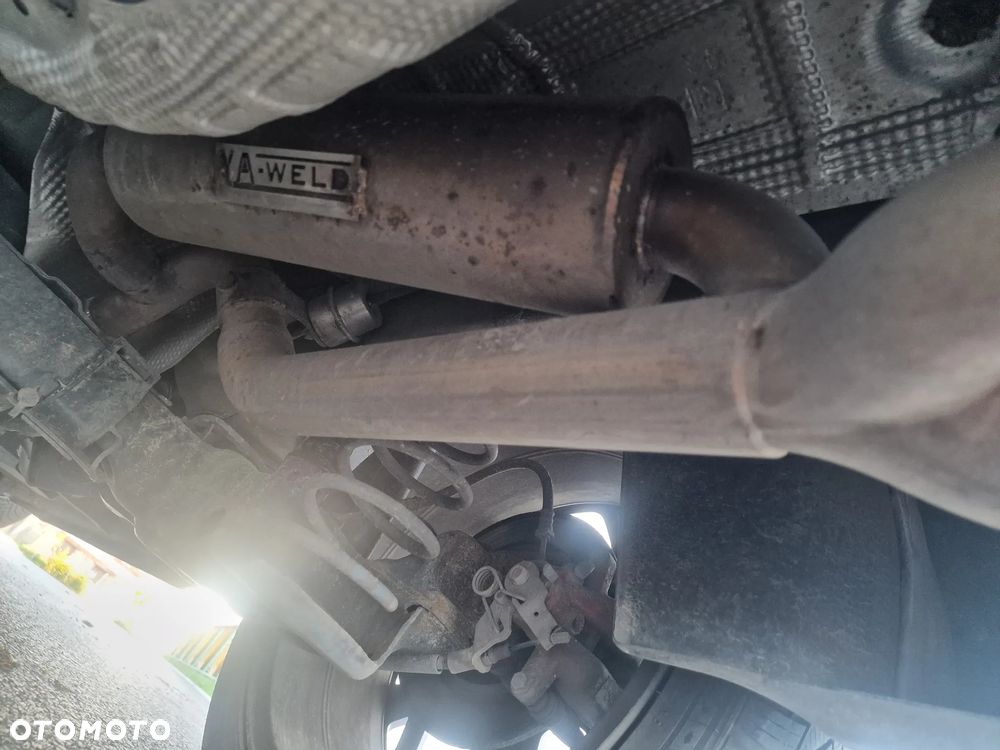 Peugeot 208 THP STOP & START GTi by Sport - 30