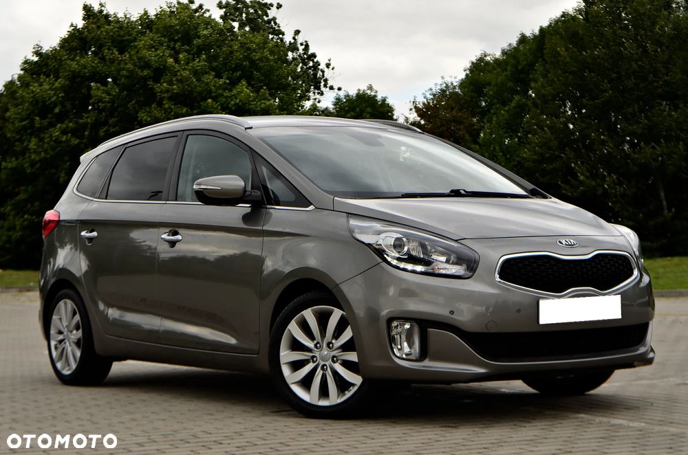Kia Carens 1.7 CRDi L 7os - 15
