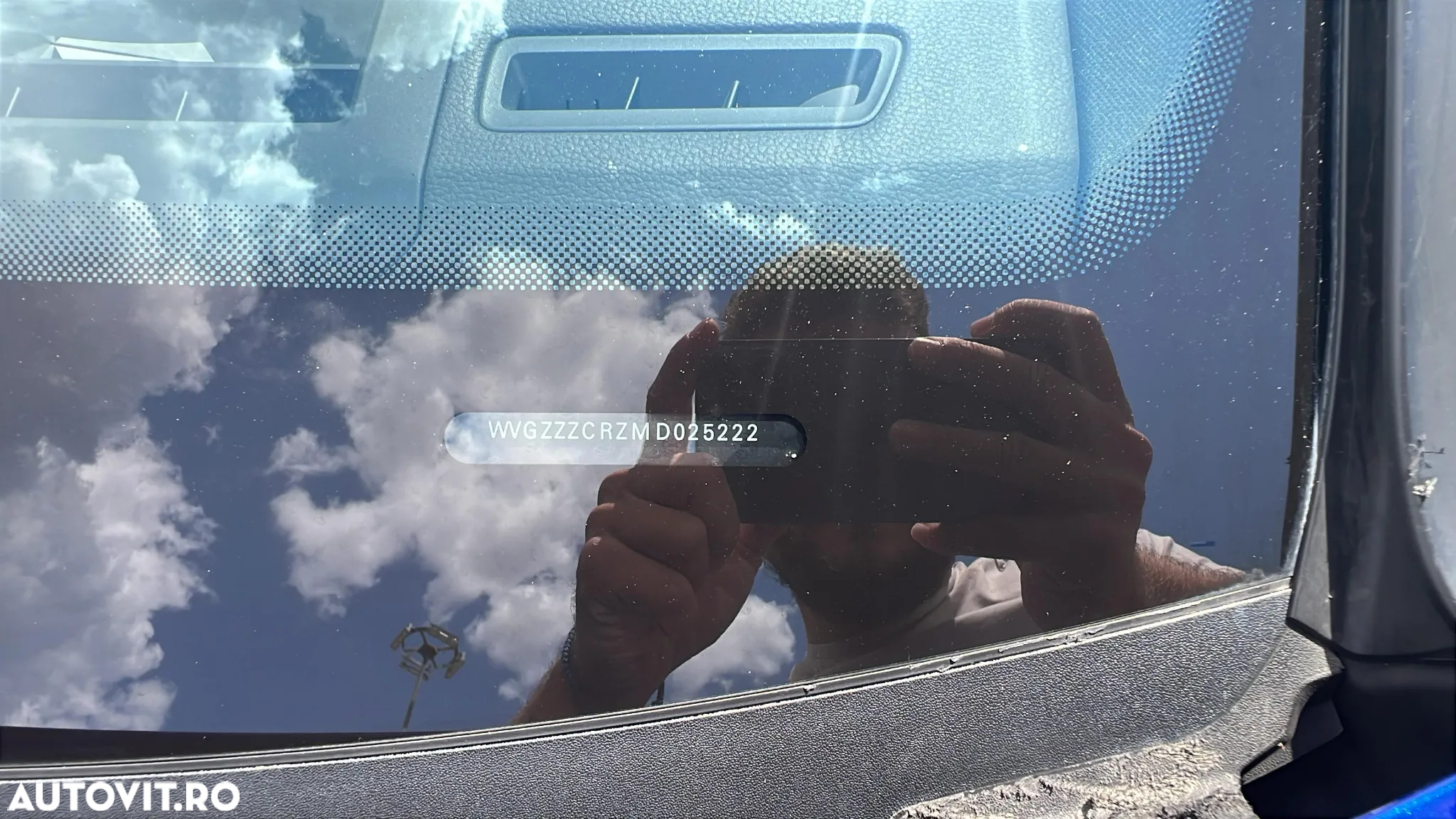 Volkswagen Touareg V6 TSI R-Style - 26
