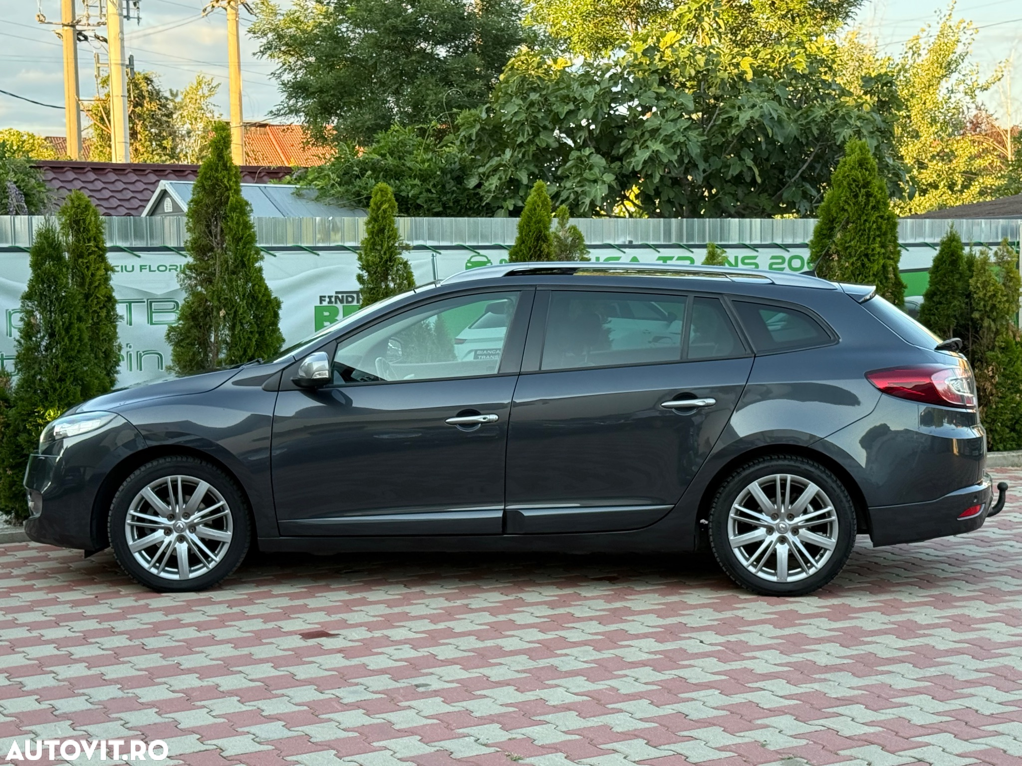 Renault Megane ENERGY dCi 110 GT LINE - 25