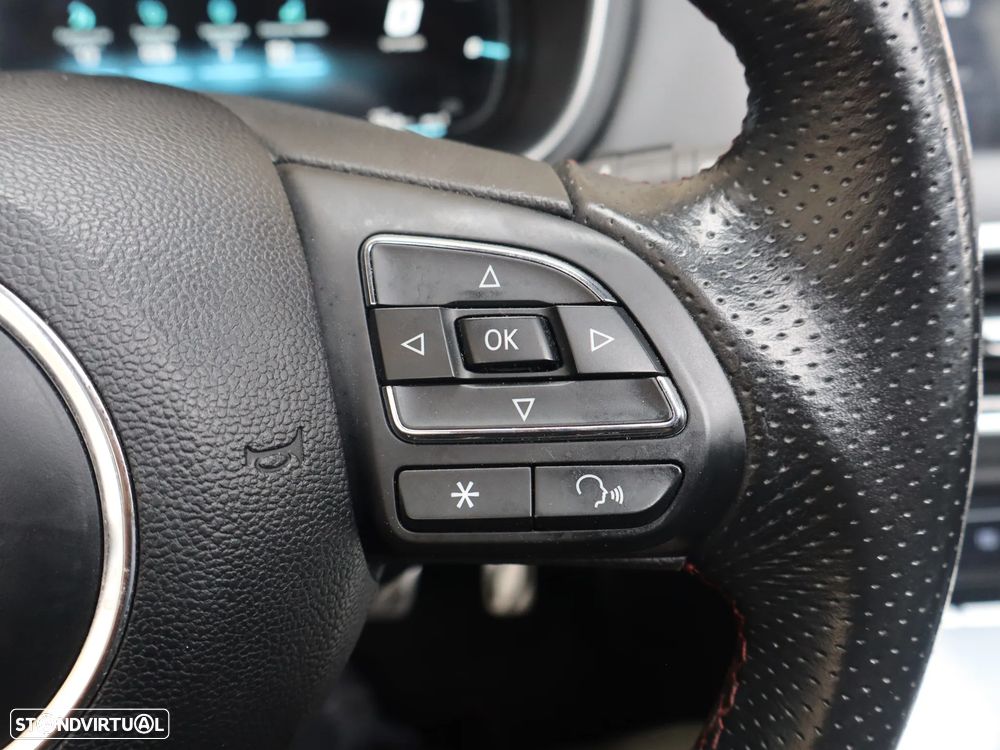 MG EHS 1.5T-GDI Luxury - 12