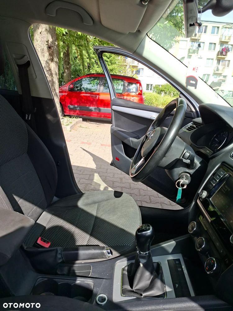 Skoda Octavia 1.6 TDI Ambition - 11