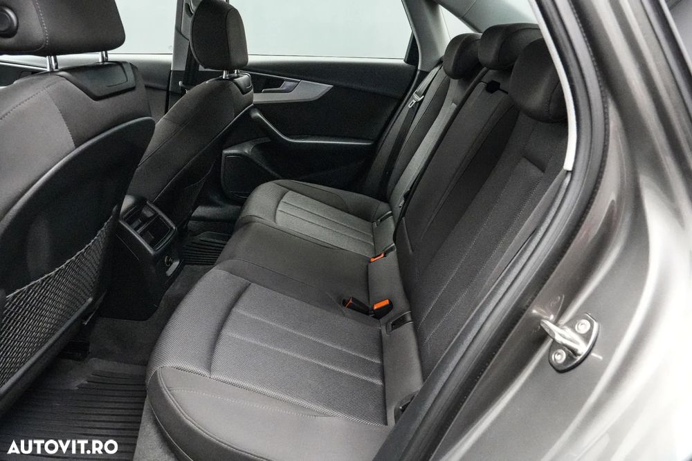 Audi A4 40 TDI quattro S tronic MHEV Advanced - 15