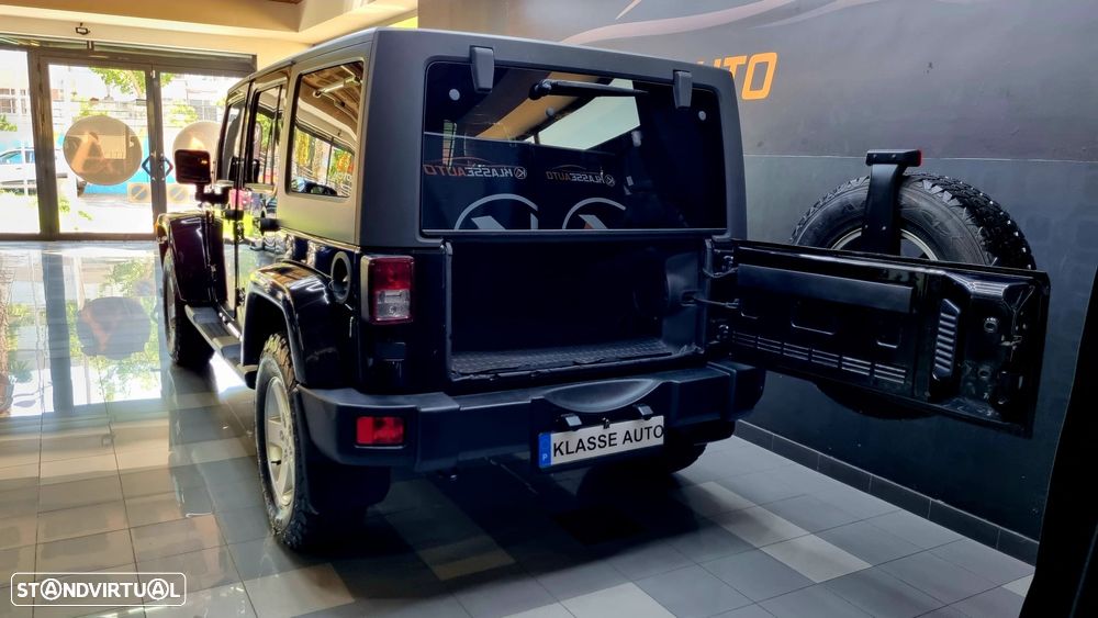 Jeep Wrangler Unlimited 2.8 CRD ATX Sahara Adventure Edition - 10