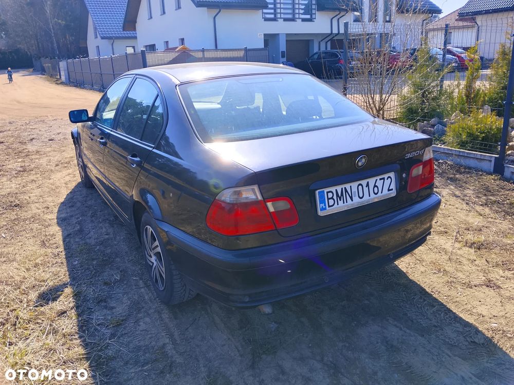 BMW Seria 3 320d - 3