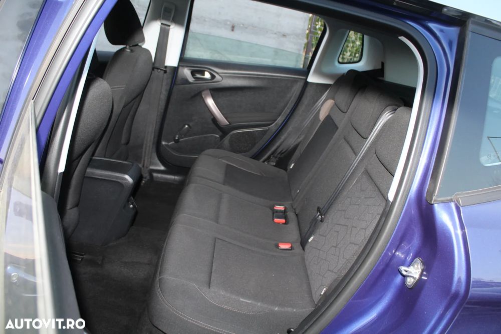 Peugeot 2008 1.6 e-HDi FAP STT Active - 10