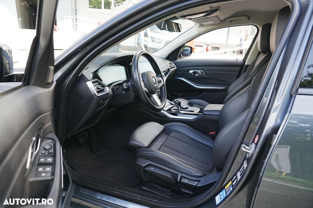 BMW Seria 3 330e Aut. Sport Line - 28