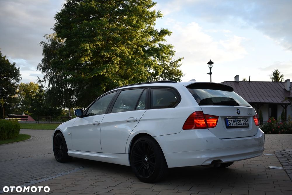 BMW Seria 3 318d - 9