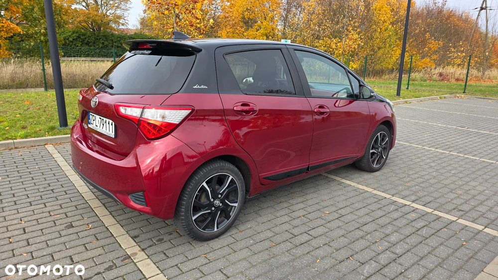 Toyota Yaris 1.5 Selection - 4
