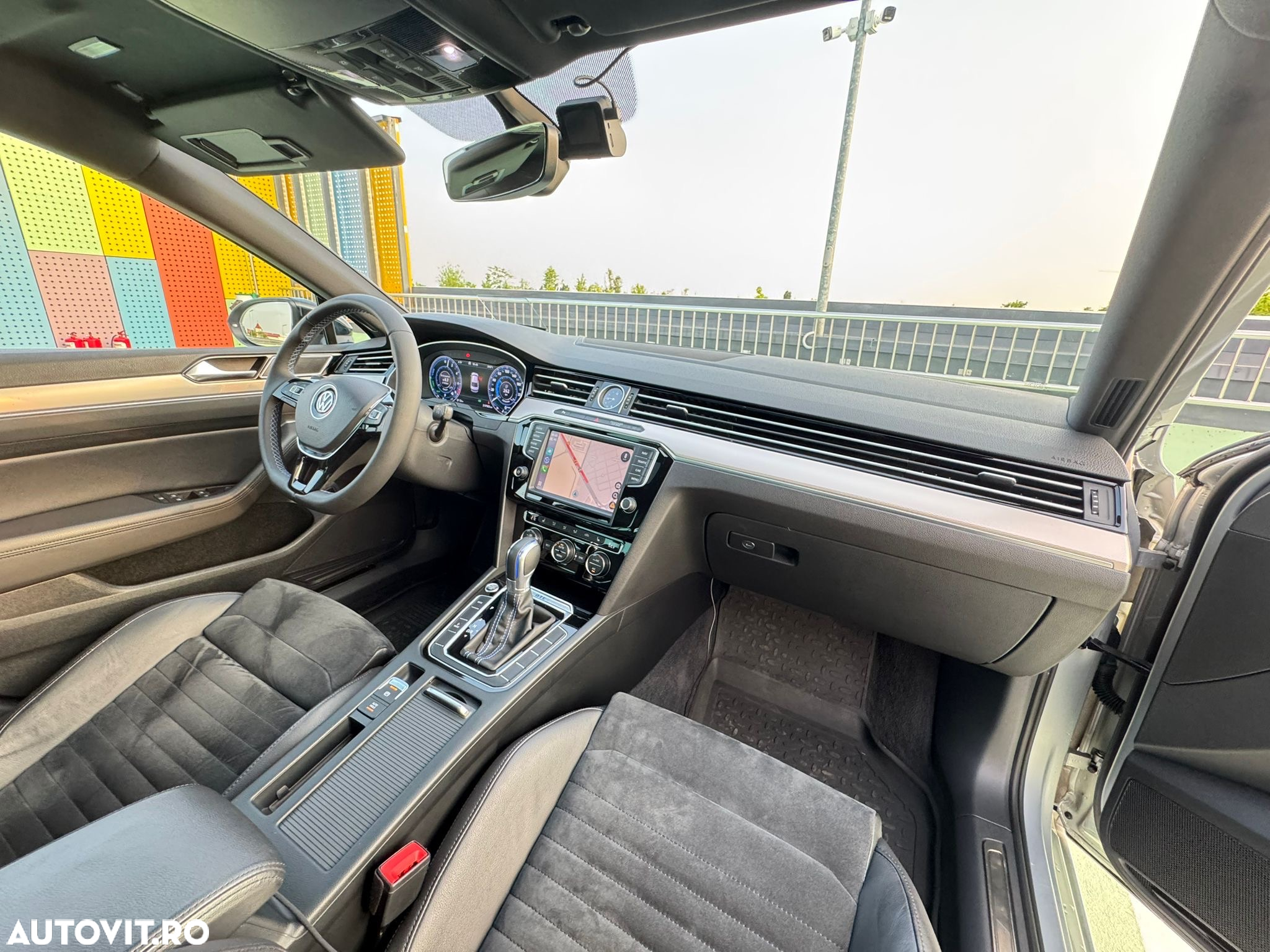 Volkswagen Passat GTE - 11
