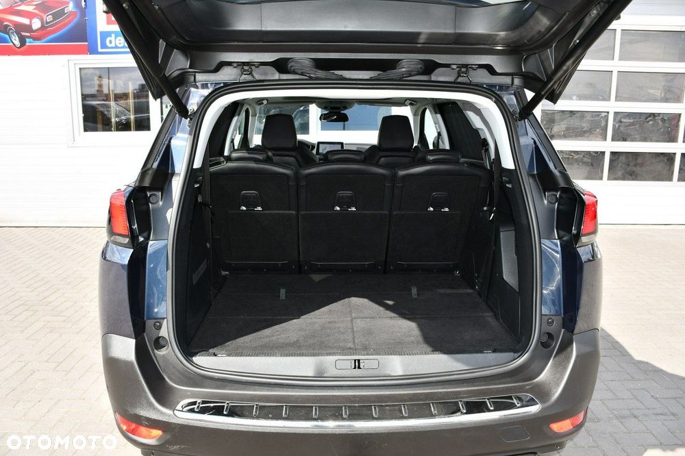 Peugeot 5008 - 36