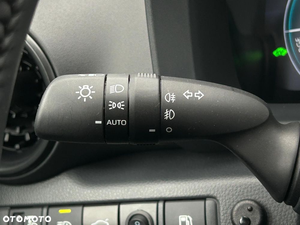 Toyota C-HR 1.8 Hybrid Comfort - 22