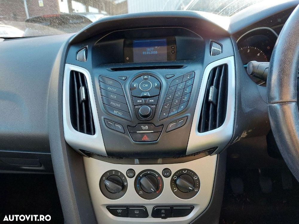 CD player Ford Focus 3 2011 HATCHBACK 1.6 Duratorq CR TC - 3