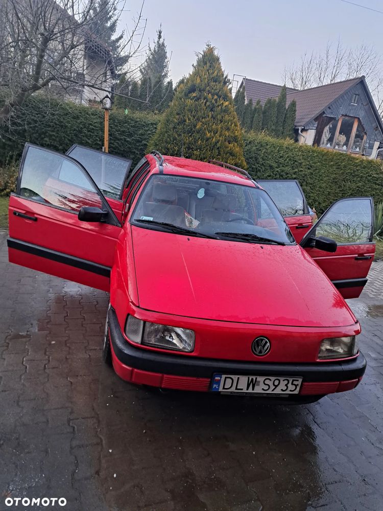 Volkswagen Passat 1.9 TD GL - 2