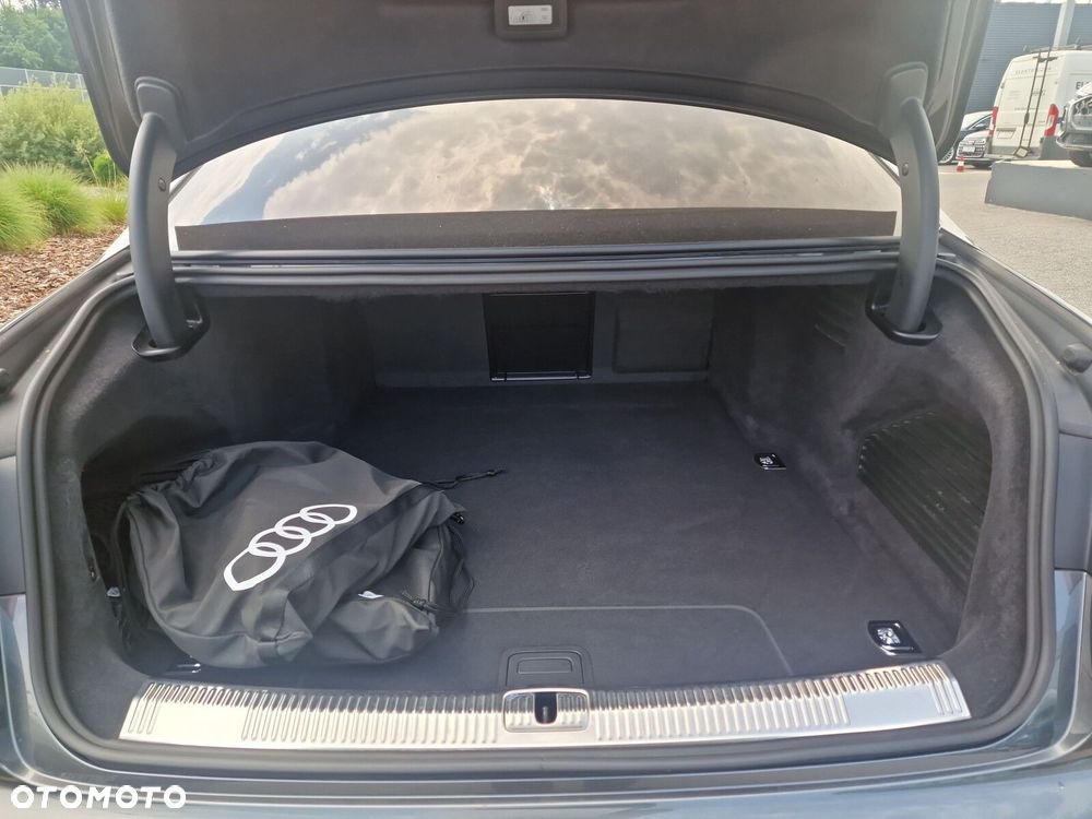 Audi A8 - 34