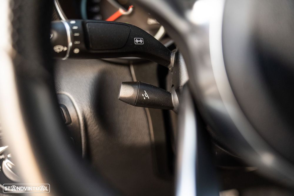 Mercedes-Benz GLC 300 e Coupe 4Matic 9G-TRONIC AMG Line - 21