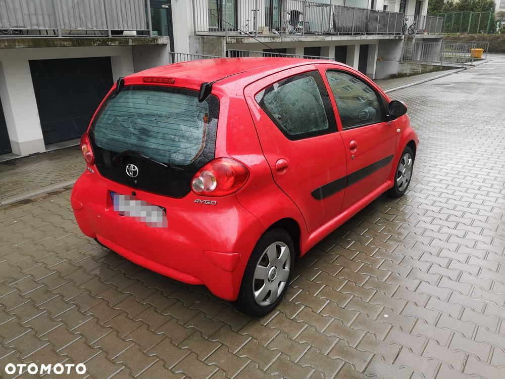 Toyota Aygo - 4